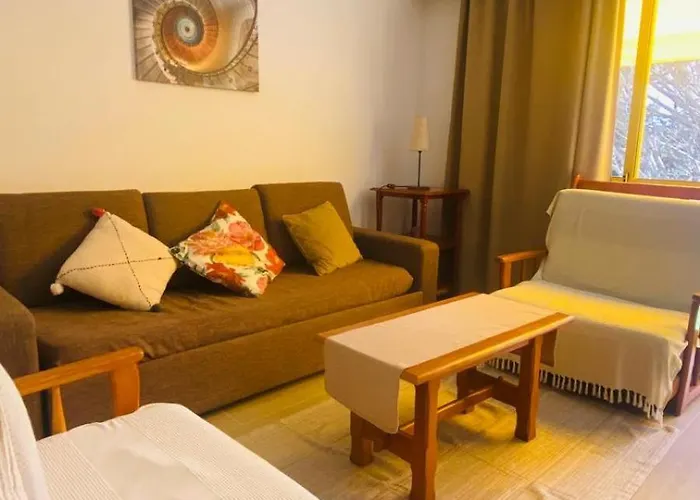 Relaxante Com Terraco E Proximo Da Praia, No 2º Andar Apartament