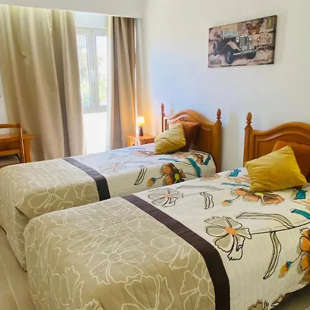 Apartment Relaxante Com Terraco E Proximo Da Praia, No 2º Andar *